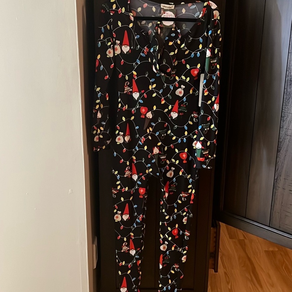 Women’s Christmas pajamas